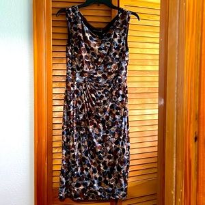 Sleeveless dress